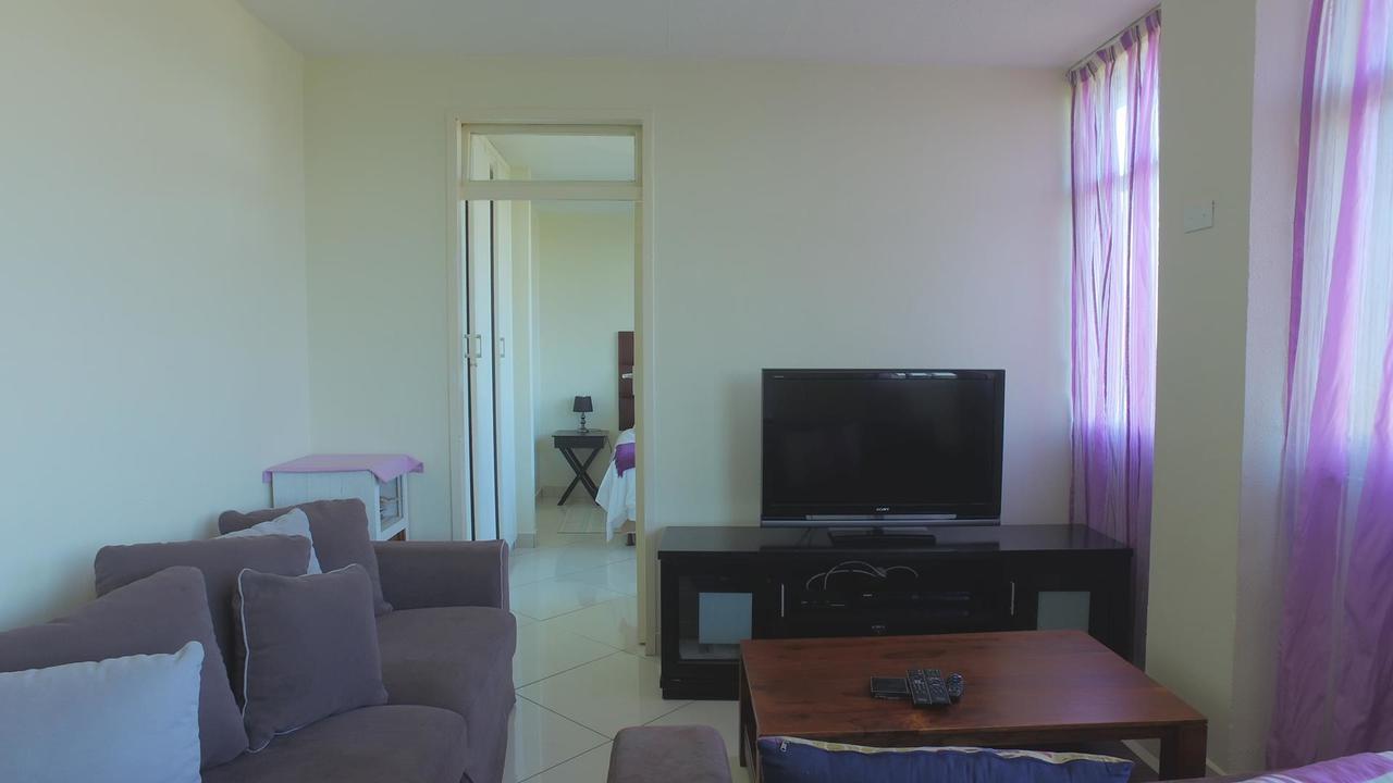 South Coast Beachfront Holiday Apartments อมันซิมโทที ภายนอก รูปภาพ